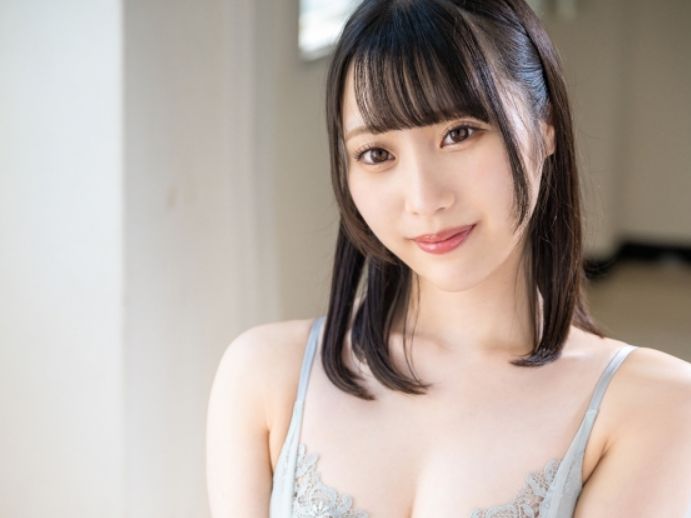 【杉原花菜】北海道上京してきた清純な道産子少女！雪のように真っ白な肌とプリンッとした尻が最高！！