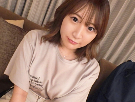 【街角ナンパ成功】『えっ、そんなに…』スタイル抜群の素人美少女をゲット！激しい腰使いにオマンコびしょ濡れ、感じまくりでイキ顔も可愛い！♡