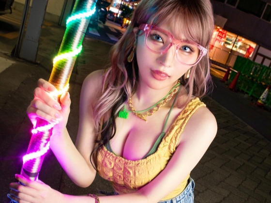 【ギャル淫乱ナイト】『もっと突いて♡』ドスケベギャルがねっとり濃厚セックスで乱れまくり！！小麦色ボディを激しく揺らし、ギャルマンコにザーメンぶっかけられちゃう！！