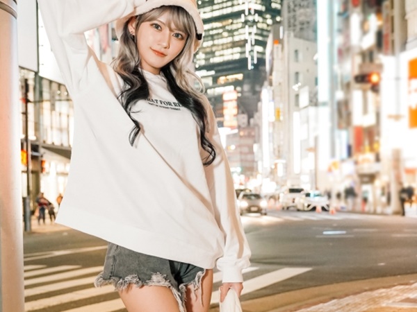 【激カワギャルの神対応】『おじさん、元気出してよ！』会社クビのおっさんの愚痴を聞いたギャルが一肌脱いで慰めSEX！朝までハメまくり、濃厚ファックでおっさんを癒しまくる♡