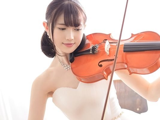 【高学歴美少女の秘密】『ダメ…イッちゃう…』名門大卒の才女がAVで大胆デビュー!超敏感なパイパンま●こがビクビク痙攣!大量の汁を撒き散らしながら絶頂しまくるエロすぎる姿に興奮必至!♡