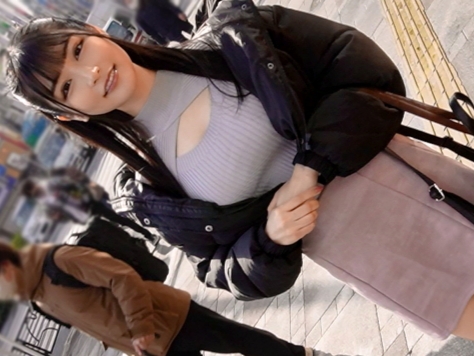 【巨乳アニメ声女子】ホテルで激しくエッチ♥ キュートな声で喘ぐ姿がたまらない！肉棒でオマンコを激しく突かれ、感じまくる姿は必見！美巨乳を揺らしながらイキ乱れる姿はエロかわいい！