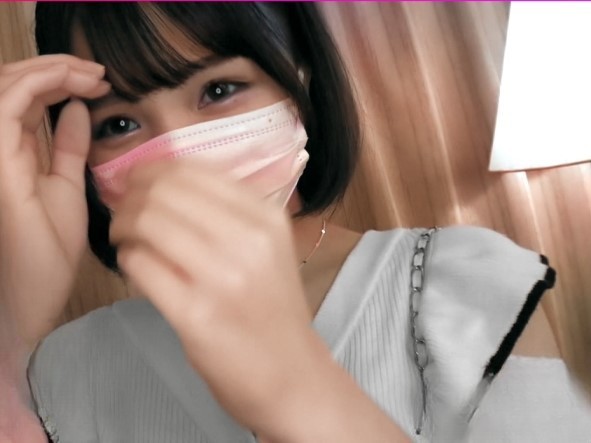 【パパ活の罠】『こんなに大きいのは初めて…』143cmのミニマム美少女がおじさんチ○ポに挑戦！小さなカラダで必死にご奉仕、キツキツマ○コで感じまくり、生ハメセックスで乱れまくる！♡