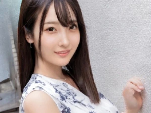 【下着販売のドMお姉さん】欲求不満な美人が追加料金で喉奥イラマチオ＆ガン突きセックスに挑戦！敏感ボディが感じまくる過激プレイに興奮MAX！